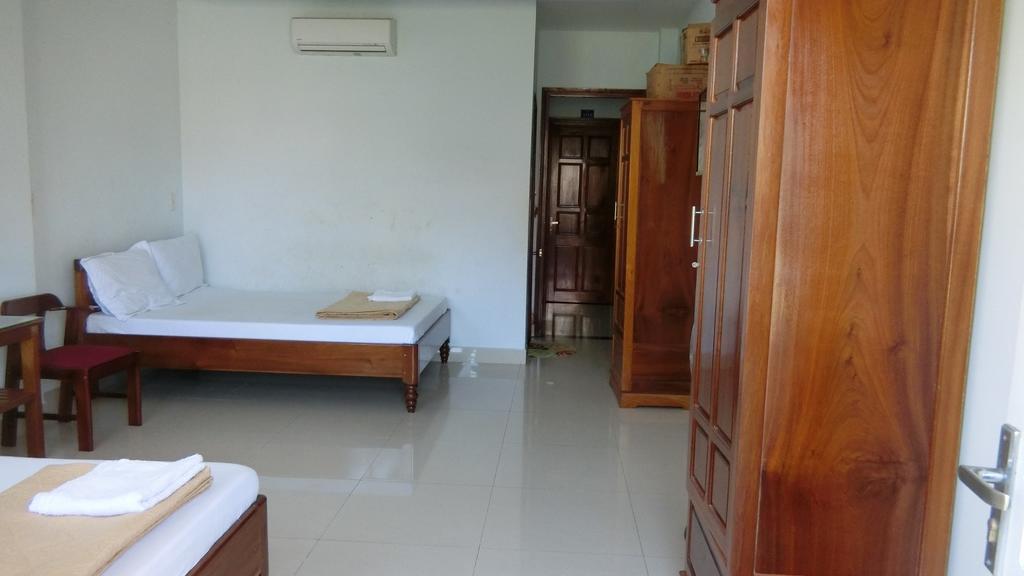 Anh Tuan Hotel Hue Room photo