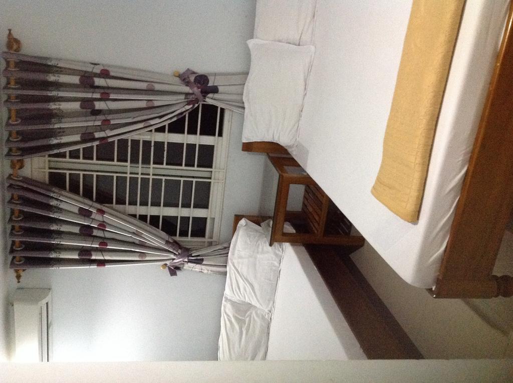Anh Tuan Hotel Hue Room photo